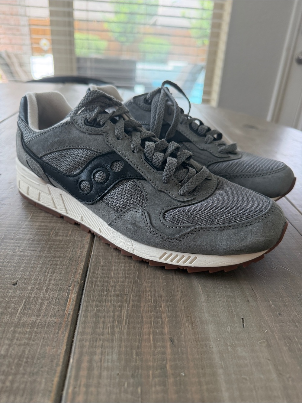 Saucony Gray Men's Shadow 5000 Suede & Mesh Sneakers